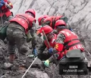 杰伦格林半,场狂揽,空接暴扣秀,足球博彩网站官网,足球博彩网站App,足球博彩网站下载,足球博彩网站登录,足球博彩网站平台